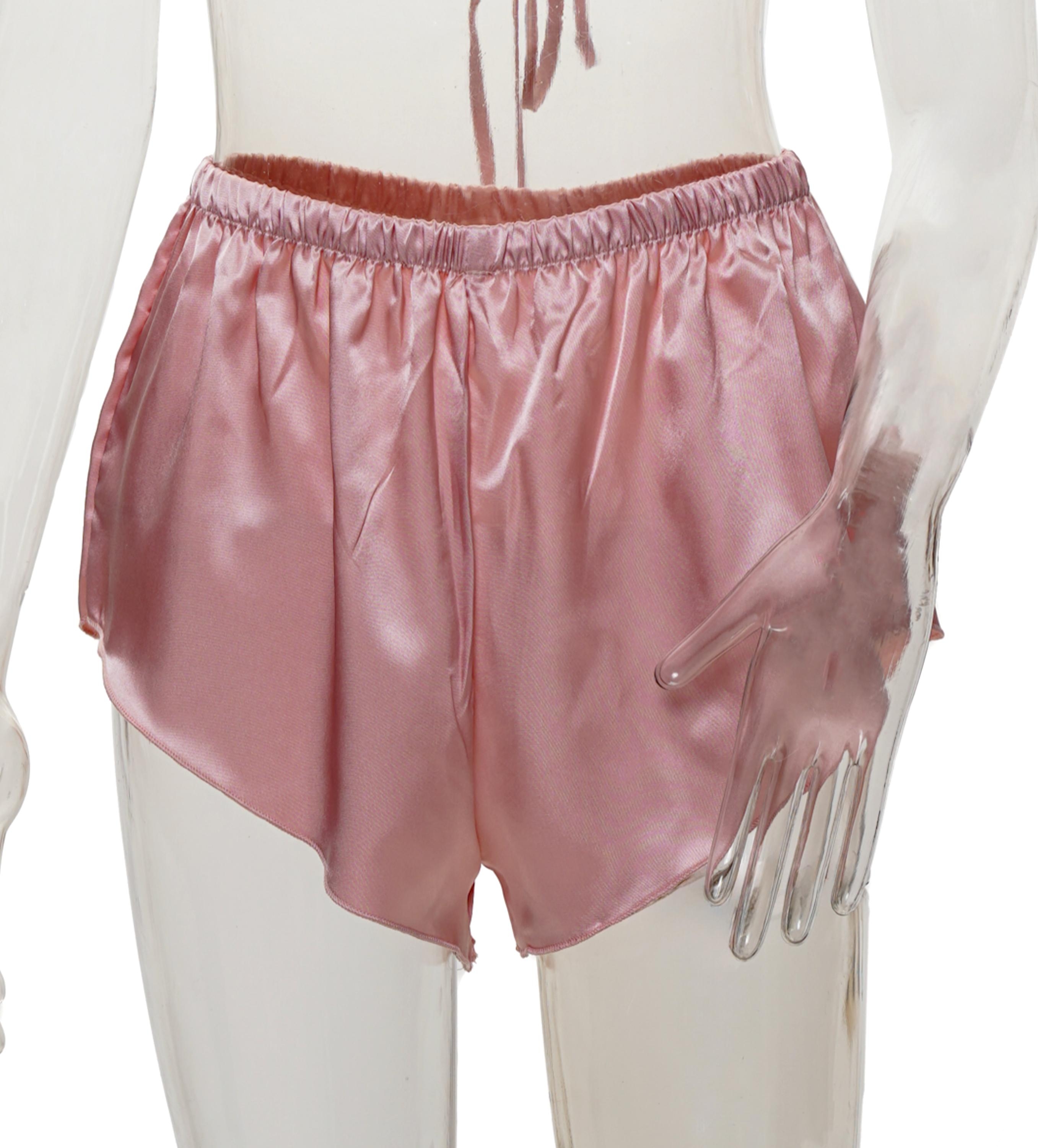 شورتک قواره بزرگ زنانه ساتن رزاستایل ۱۱۵۵۱