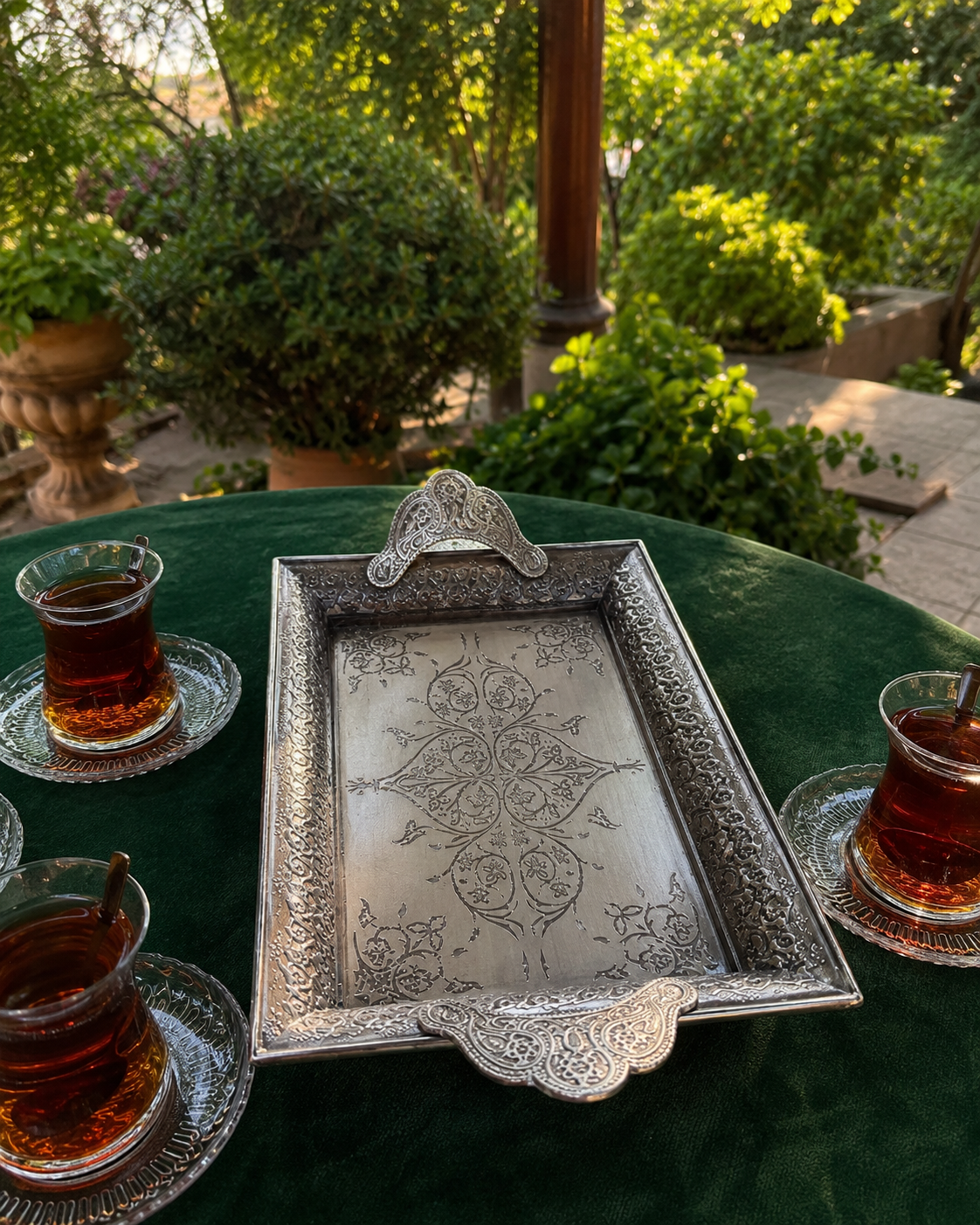 سینی طرحدار و دسته دار سایز متوسط رزاستایل ۱۱۵۸۱
